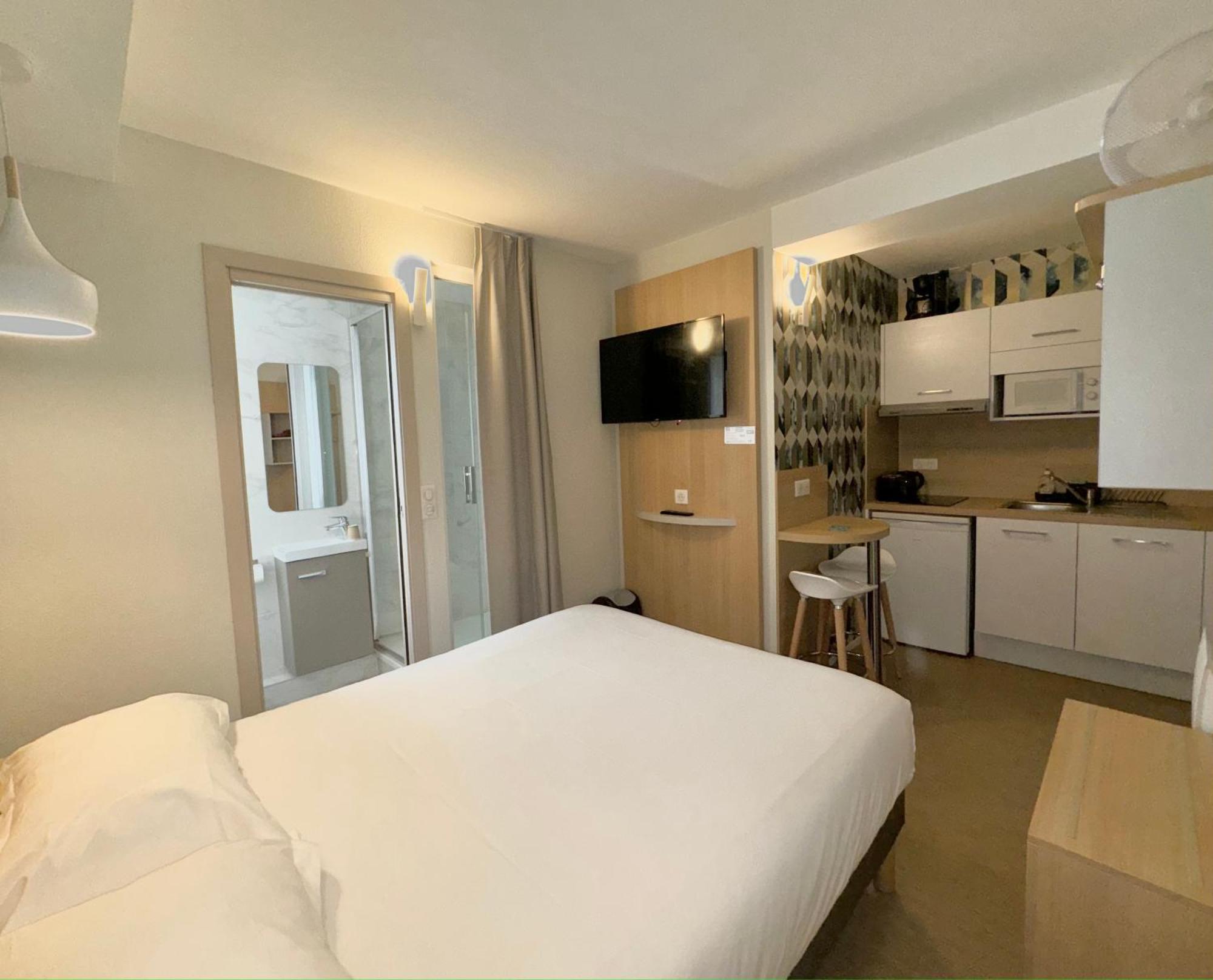 Kyriad Direct Saint Brieuc - Parc Des Expositions Tregueux エクステリア 写真